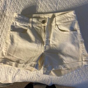 American eagle stretch white shorts- size 25